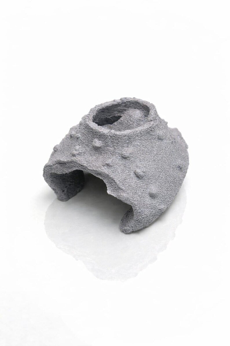 Broken Amphora Aquarium Cave – Ancient Ruins Fish Hideout | Shrimp Shelter & Breeding Cave | Aquascape Pottery Decor